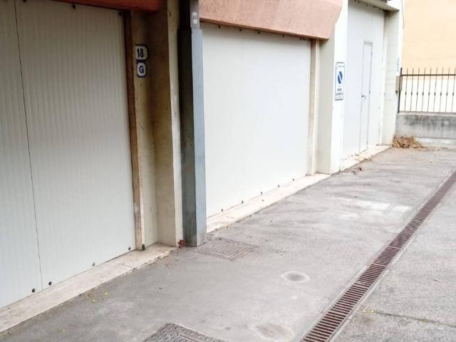 Box in affitto a Padova, Veneto
