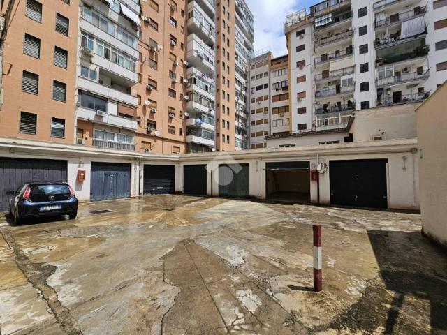 Box in affitto a VI Circoscrizione, Palermo