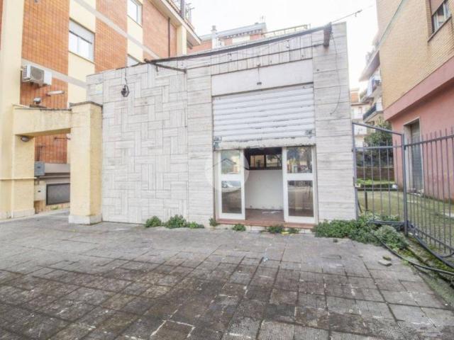 Box in affitto a Roma Capitale, Lazio