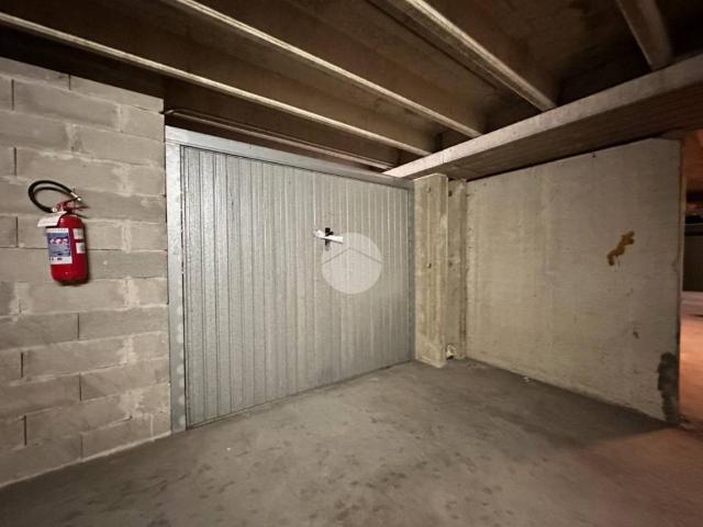 Box in affitto a Paratico, Lombardia