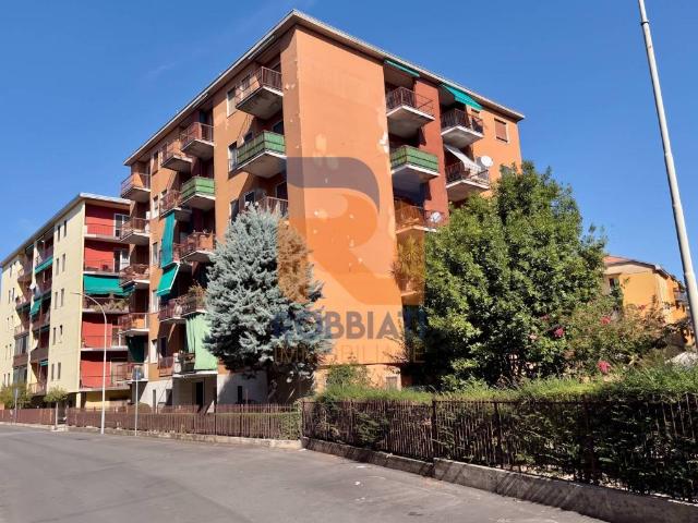 Box in affitto a Santo Spirito, Pavia