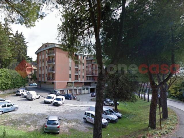 Box in affitto a Madonna Alta, Cenerente