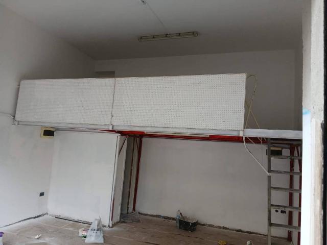 Box in affitto a Pescara, Abruzzo