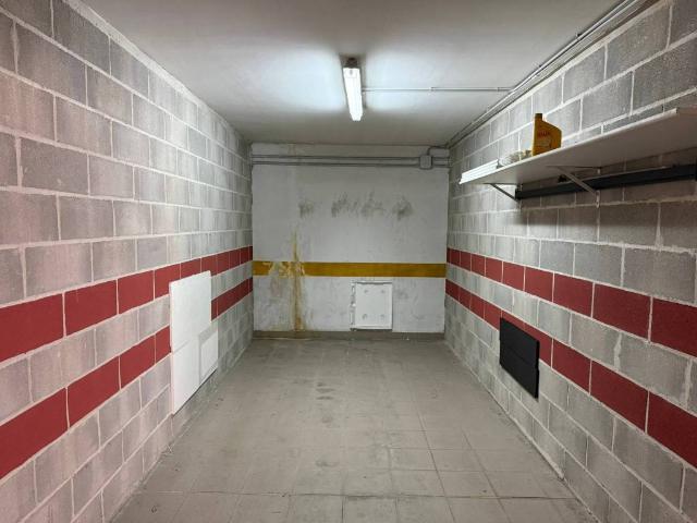 Box in affitto a Pescara, Abruzzo