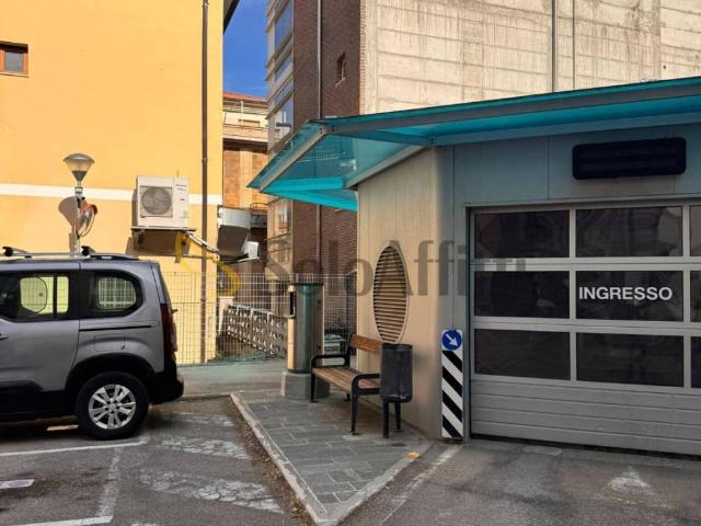 Box in affitto a Pescara, Abruzzo