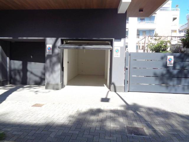 Box in affitto a Pescara, Abruzzo