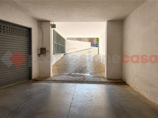 Box in affitto a Rione Gelso, Puglia