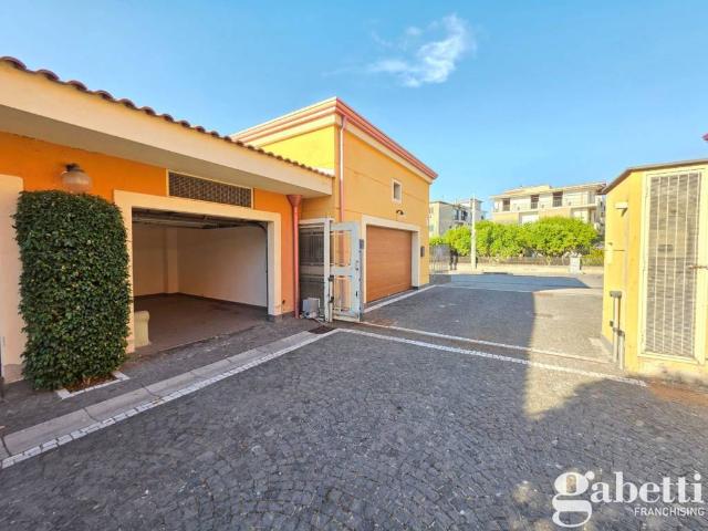 Box in affitto a Pomigliano D'arco, Campania