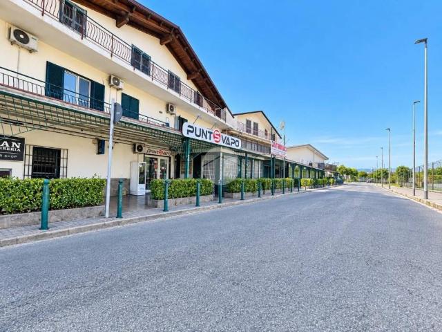Box in affitto a Quarto, Campania