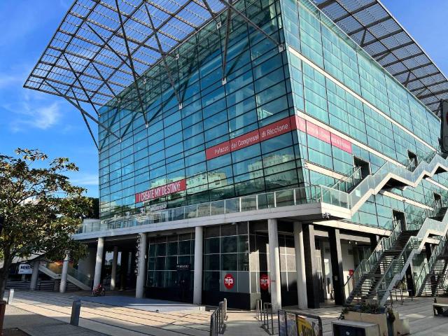 Box in affitto a Abissinia, Riccione