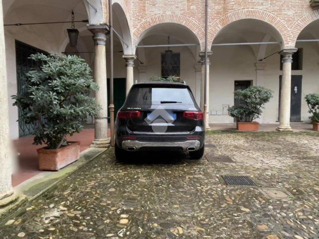Box in affitto a San Giuliano, Rimini