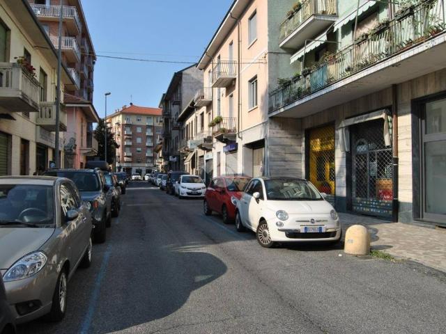 Box in affitto a Borgo Uriola, Piemonte