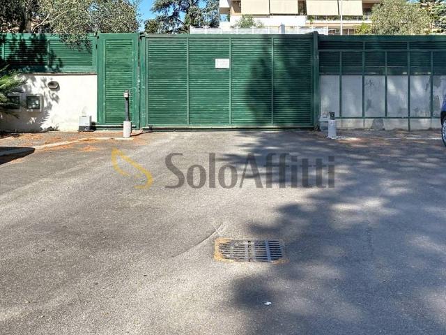 Box in affitto a Aurelio, Roma