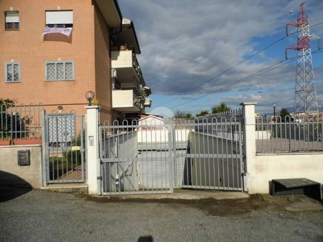Box in affitto a Municipio Roma VI, Roma Capitale