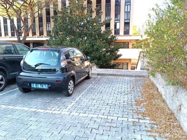 Box in affitto a Mostacciano, Roma Capitale