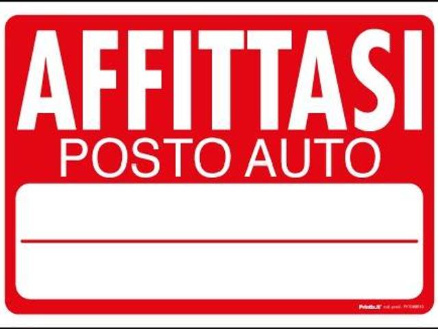 Box in affitto a Municipio Roma XIII, Roma Capitale