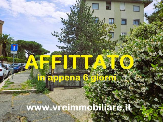 Box in affitto a Mostacciano, Roma Capitale