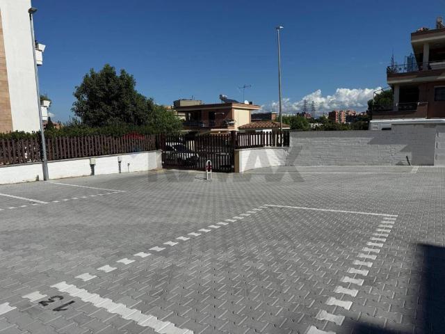 Box in affitto a Municipio Roma V, Roma Capitale
