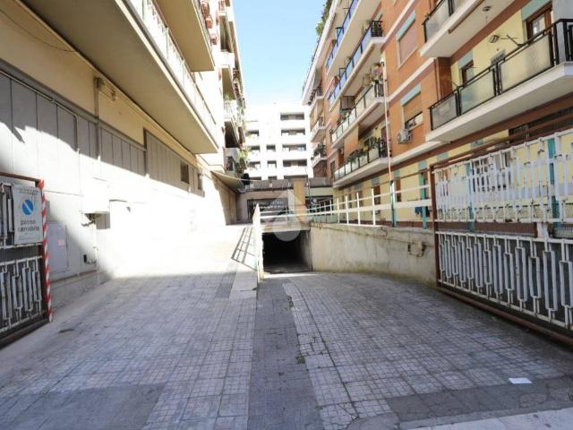 Box in affitto a Lido di Ostia, Roma Capitale