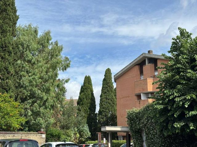 Box in affitto a Ponte Linari, Roma Capitale