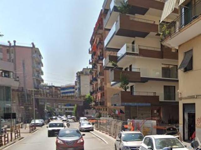 Box in affitto a Salerno, Campania