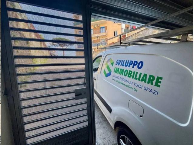 Box in affitto a San Giorgio A Cremano, Campania