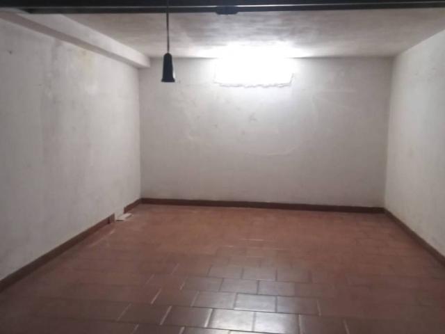 Box in affitto a Puglia, Taranto