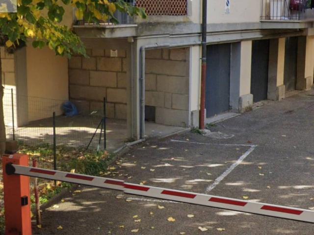 Box in affitto a Le Bagnese, Scandicci