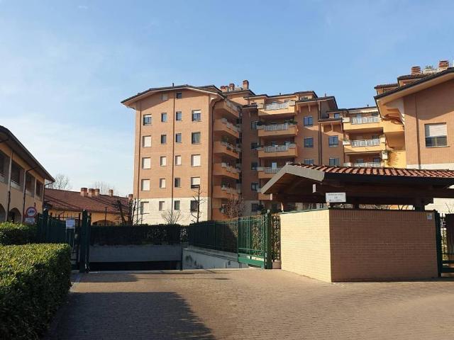 Box in affitto a Rovagnasco, Segrate