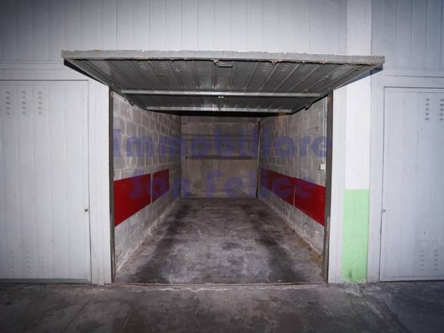 Box in affitto a San Felice, Segrate