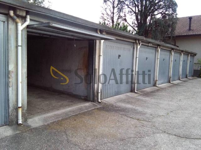 Box in affitto a San Carlo, Seregno