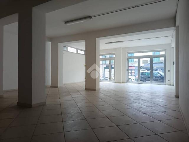 Box in affitto a Serino, Campania