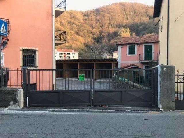 Box in affitto a Serra Riccò, Liguria
