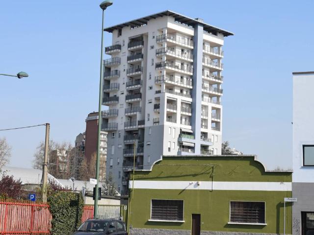 Box in affitto a Sesto San Giovanni, Baraggia