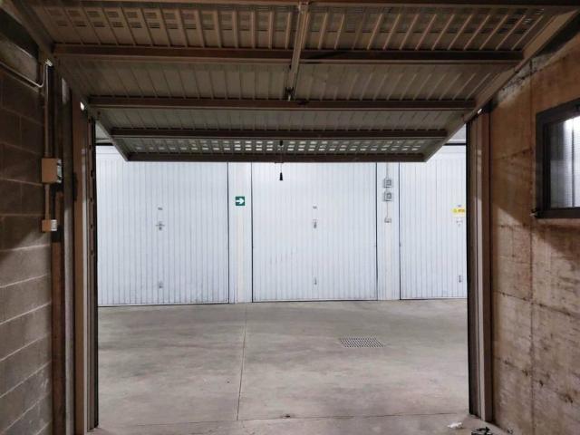 Box in affitto a Circoscrizione 8, Piemonte