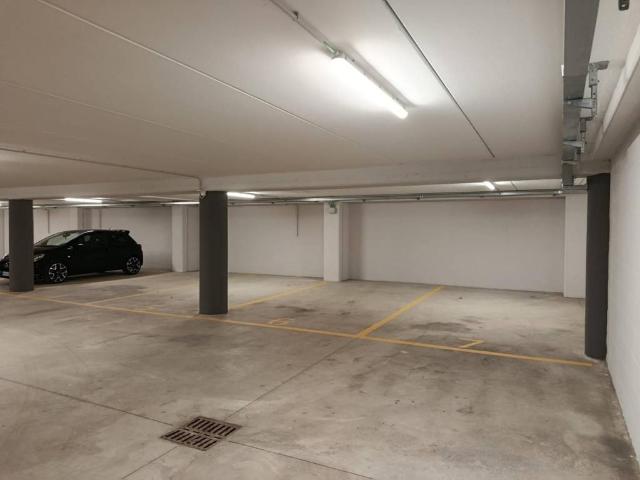 Box in affitto a Circoscrizione 8, Piemonte