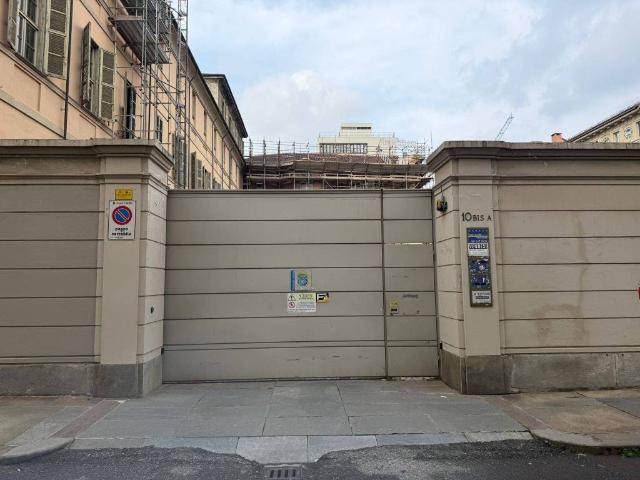 Box in affitto a Circoscrizione 1, Piemonte