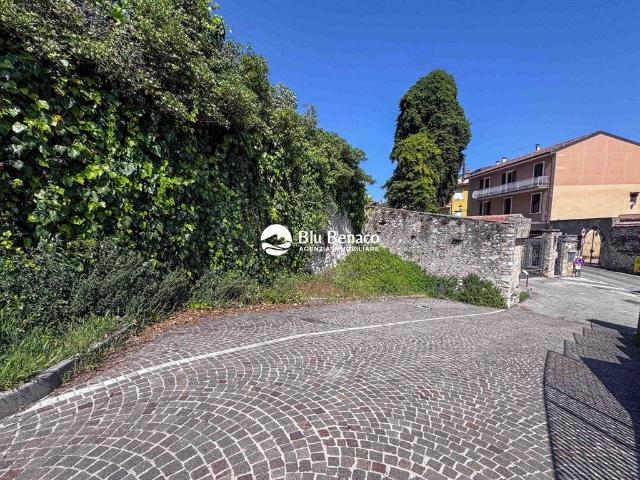 Box in affitto a Comunità Montana Parco Alto Garda bresciano, Toscolano Maderno