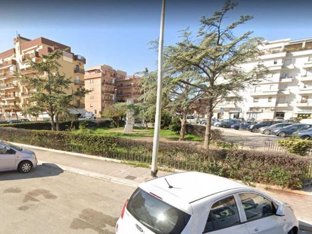 Box in affitto a Puglia, Barletta-andria-trani