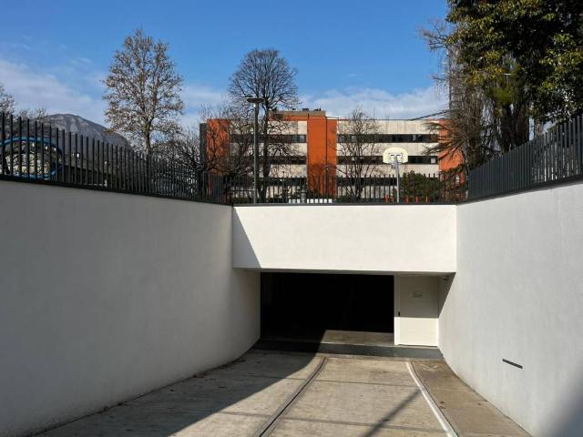 Box in affitto a Territorio Val d'Adige, Trento