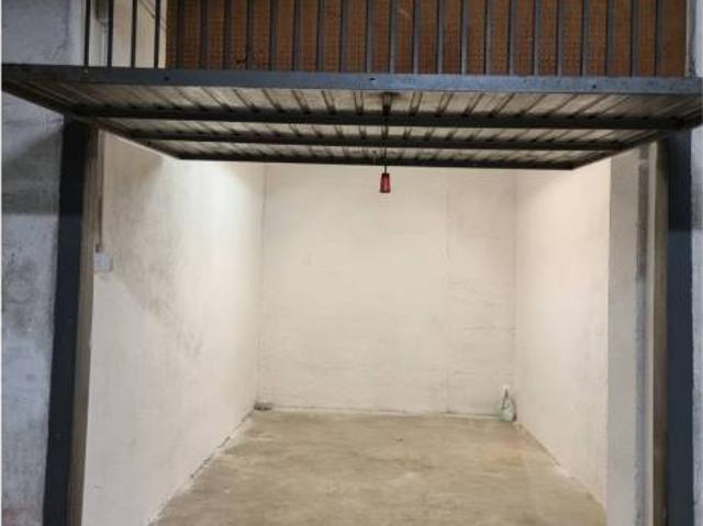 Box in affitto a Territorio Val d'Adige, Trento
