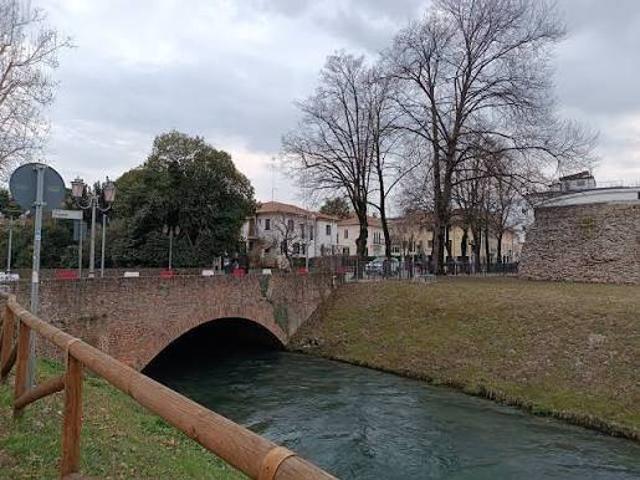 Box in affitto a Selvana, Treviso