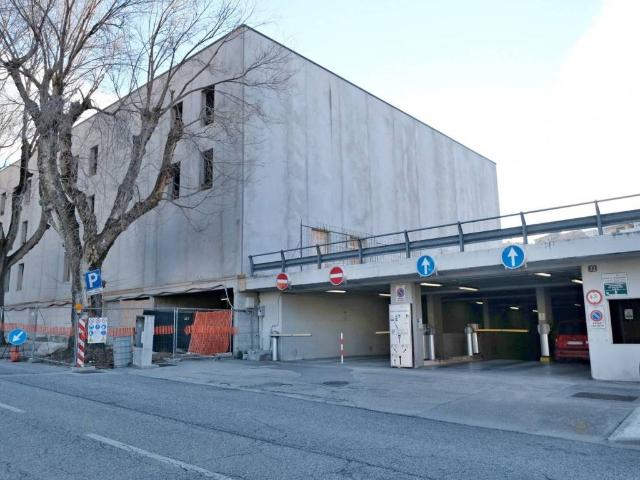 Box in affitto a San Giovanni-Chiadino-Rozzol, Villa Opicina