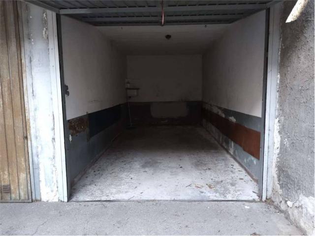 Box in affitto a Città Nuova-Barriera Nuova-San Vito-Città Vecchia, Villa Opicina
