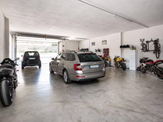 Box in affitto a Città Nuova-Barriera Nuova-San Vito-Città Vecchia, Villa Opicina