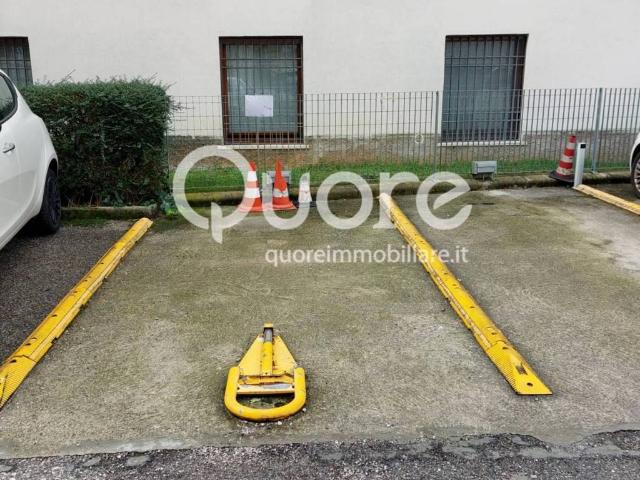 Box in affitto a Borgo Gemona, Reana Del Roiale