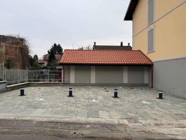 Box in affitto a Giubiano, Varese