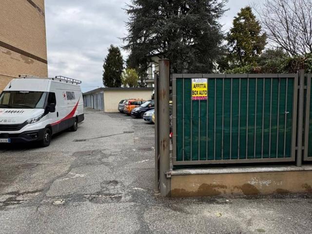 Box in affitto a Piemonte, Torino
