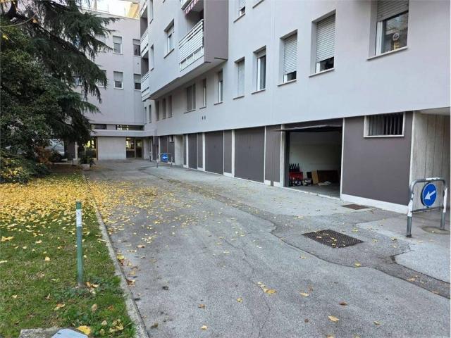 Box in affitto a Mestre-Carpenedo, Venezia