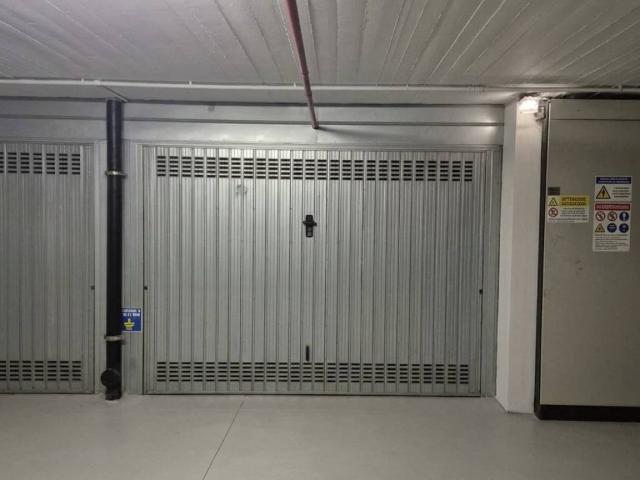 Box in affitto a Verano Brianza, Lombardia